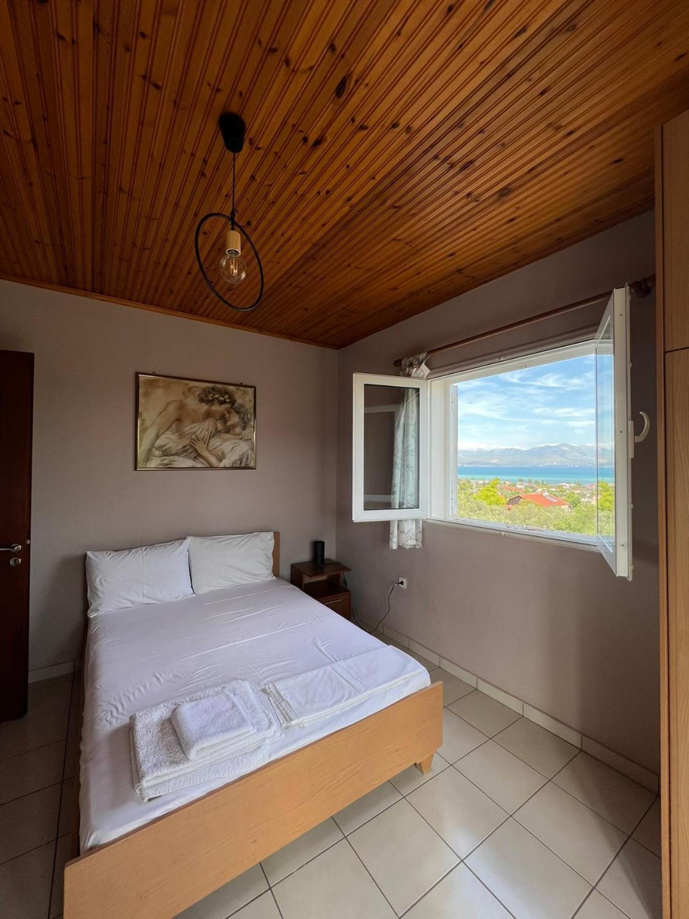 Xenia'S Seaview House Villa Paralia Avlidhos Екстериор снимка