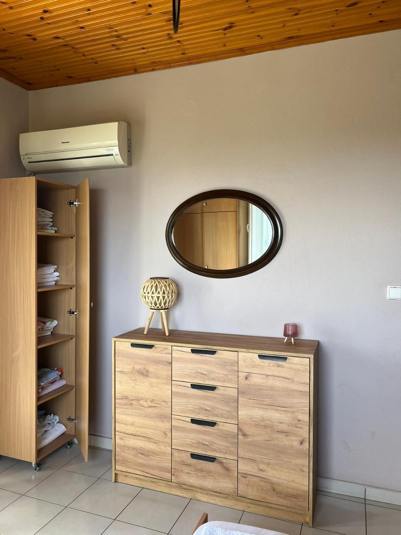 Xenia'S Seaview House Villa Paralia Avlidhos Екстериор снимка